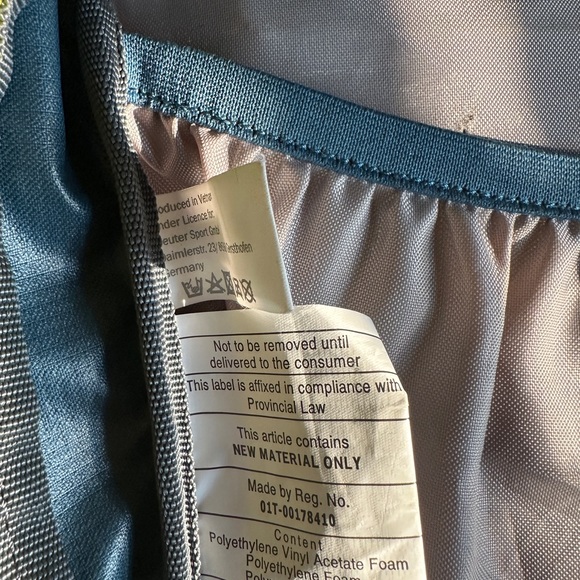 Deuter Futura 24 Litre Backpack (Teal colour) - Picture 3 of 6